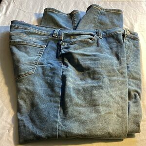 Gloria Vanderbilt Women’s Relaxed Blue Jeans